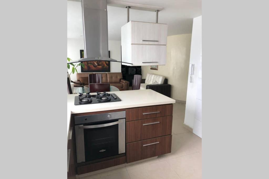 Apartamento Amoblado Con Excelente Ubicacion Pereira Exterior photo